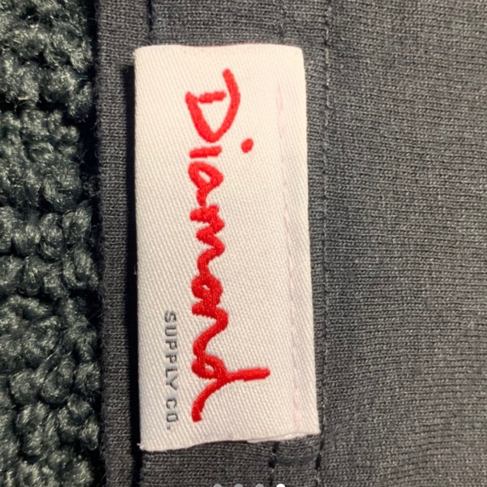 Diamond tee - Picture 4 of 4